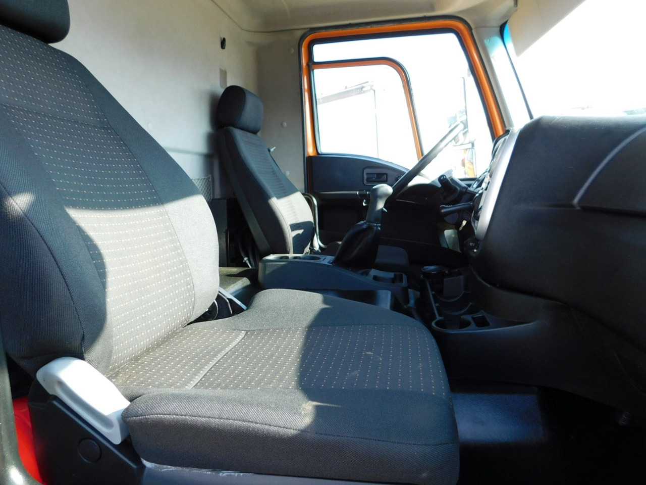 Ford 4142d 8x4 dcab e6 16s2230 - Самосвал камион: снимка 5 Ford 4142d 8x4 dcab e6 16s2230 - Самосвал камион: снимка 5