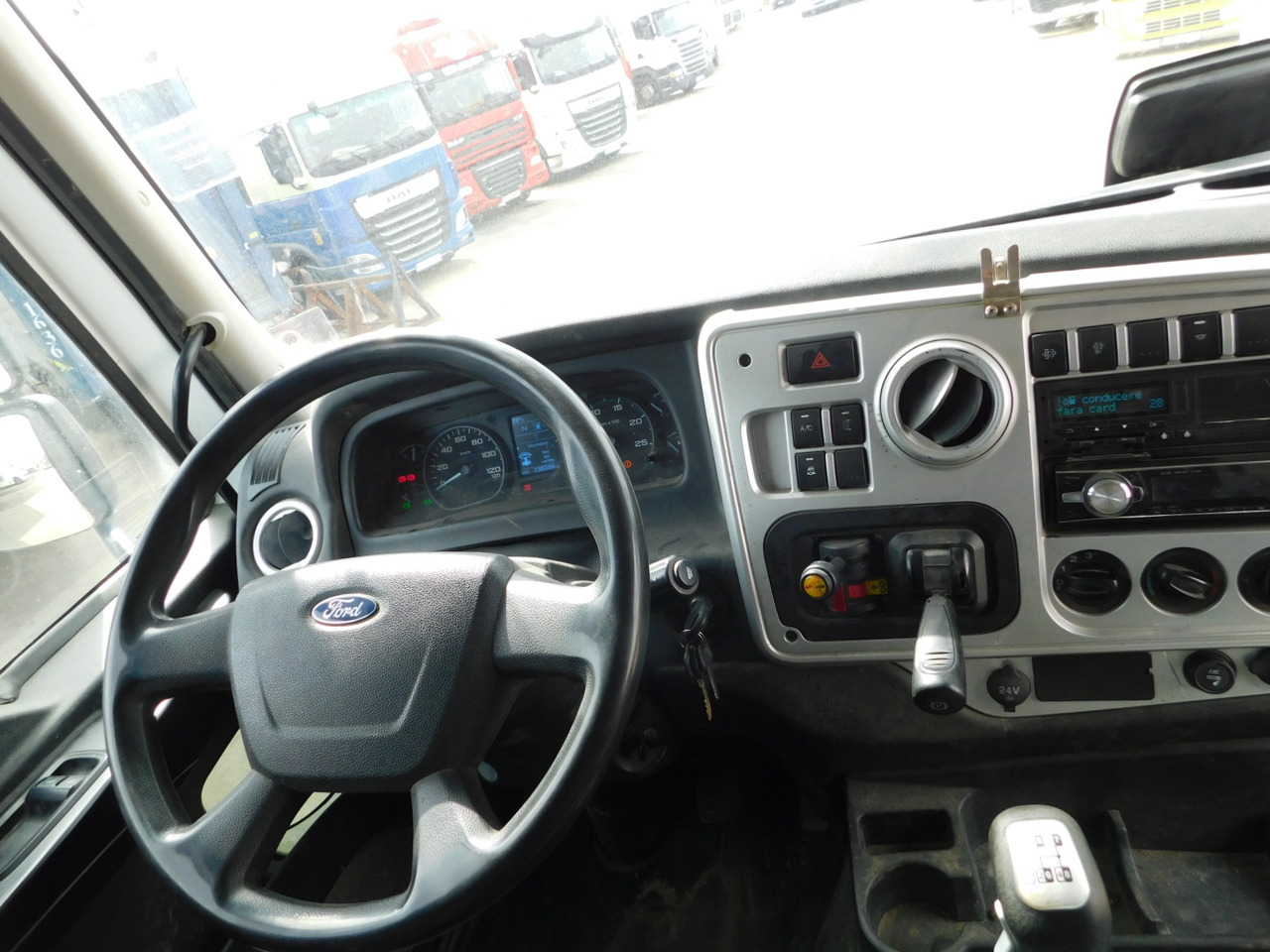 Ford 4142d 8x4 dcab e6 16s2230 - Самосвал камион: снимка 5 Ford 4142d 8x4 dcab e6 16s2230 - Самосвал камион: снимка 5