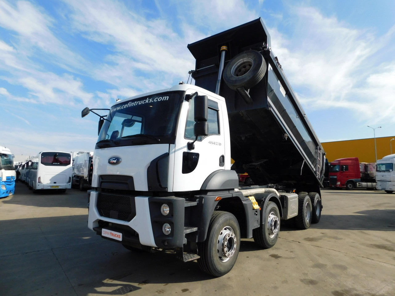Ford 4142d 8x4 dcab e6 eco 16s 2600 amt - Самосвал камион: снимка 1 Ford 4142d 8x4 dcab e6 eco 16s 2600 amt - Самосвал камион: снимка 1