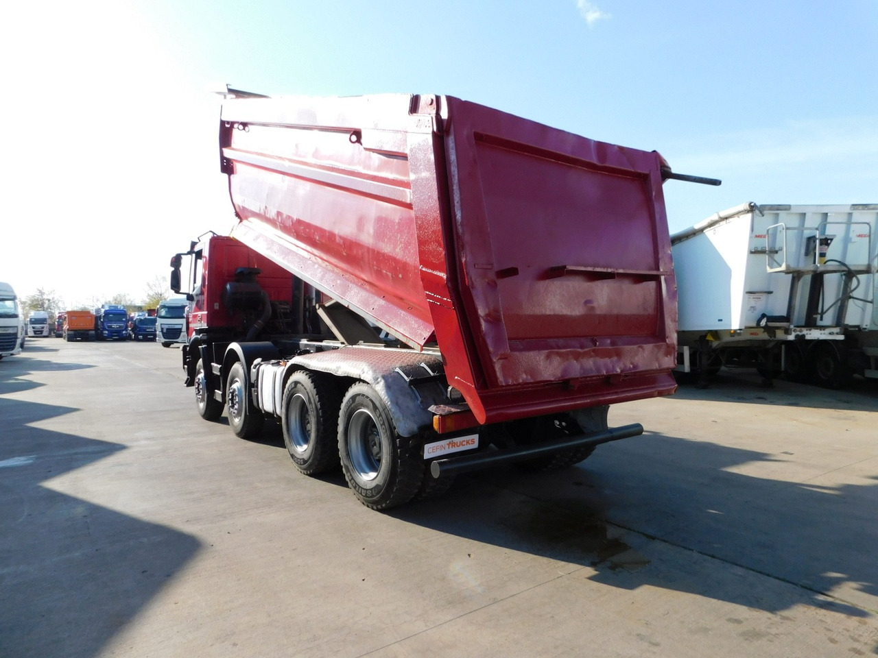 Iveco Trakker 450 - Самосвал камион: снимка 4 Iveco Trakker 450 - Самосвал камион: снимка 4