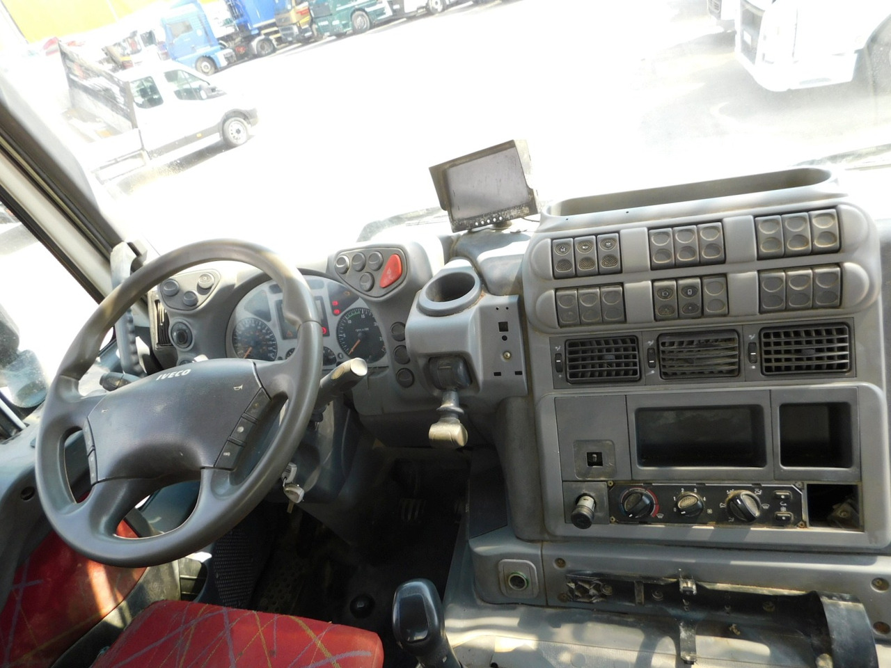 Бетоновоз Iveco Trakker ad340t41b: снимка 6