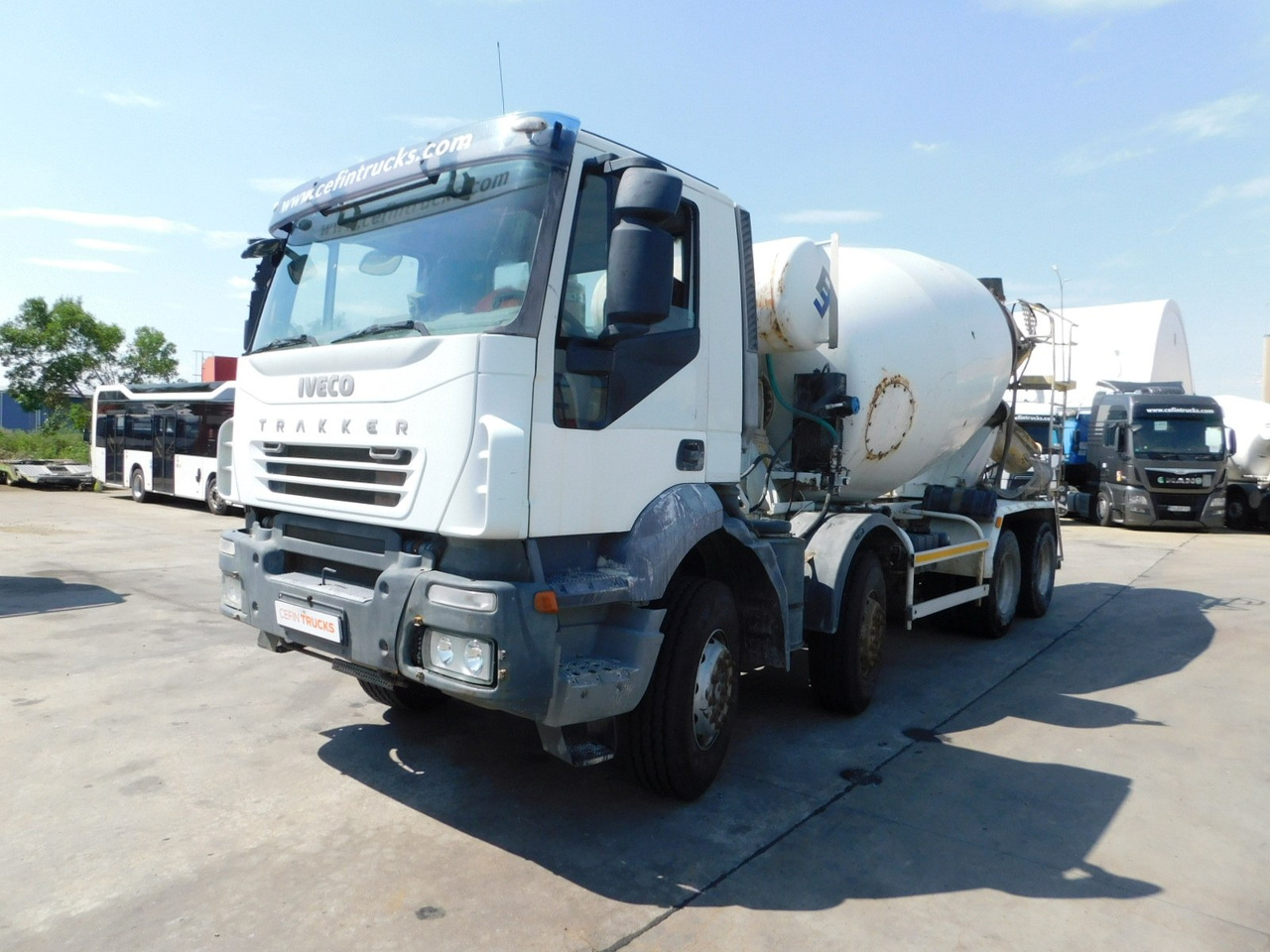Iveco Trakker ad340t41b - Бетоновоз: снимка 1 Iveco Trakker ad340t41b - Бетоновоз: снимка 1