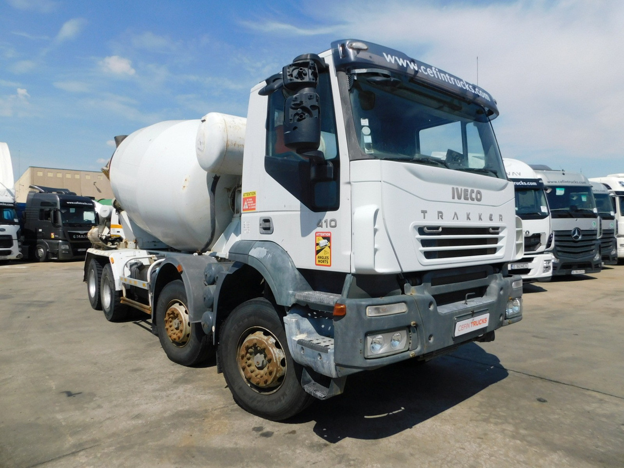 Iveco Trakker ad340t41b - Бетоновоз: снимка 2 Iveco Trakker ad340t41b - Бетоновоз: снимка 2
