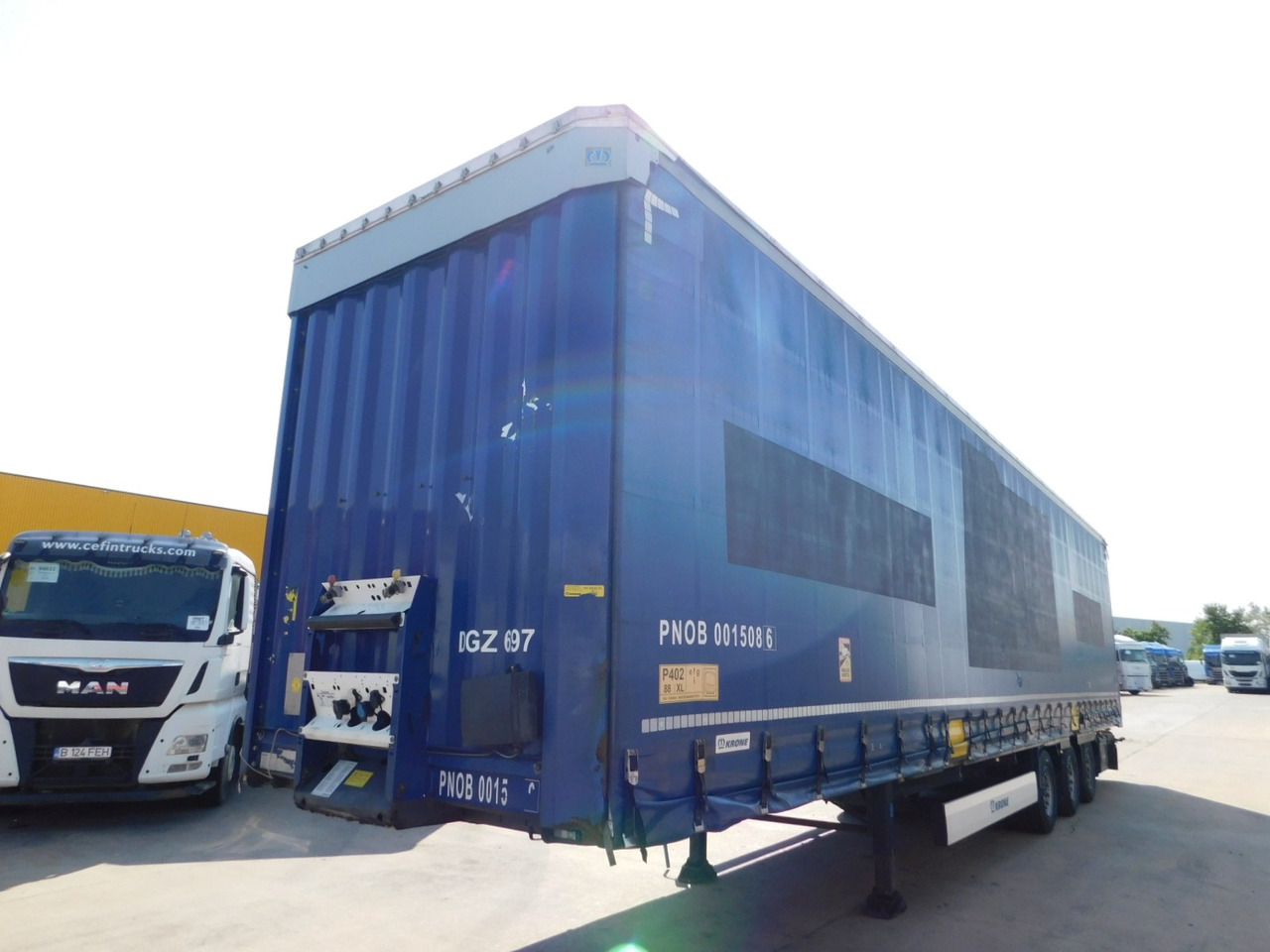 Krone Sd da06clnf - Брезентово полуремарке: снимка 1 Krone Sd da06clnf - Брезентово полуремарке: снимка 1