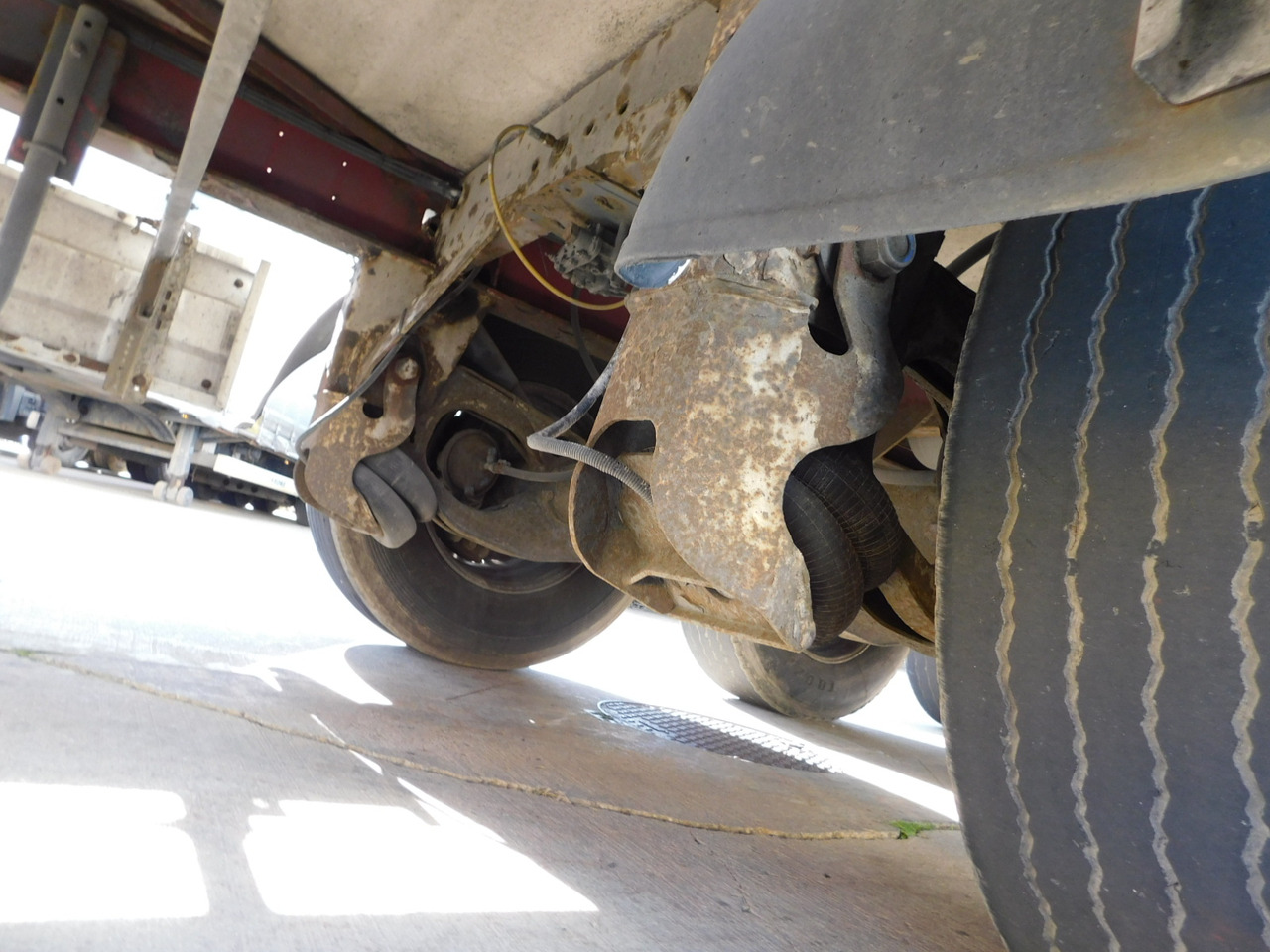 Krone Sdr27 - Рефрижератор полуремарке: снимка 5 Krone Sdr27 - Рефрижератор полуремарке: снимка 5