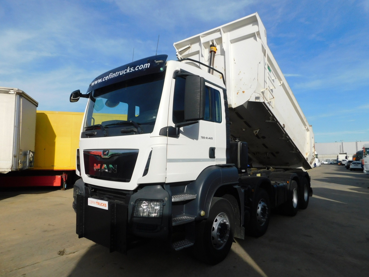 Man Tgs 41420 - Самосвал камион: снимка 1 Man Tgs 41420 - Самосвал камион: снимка 1