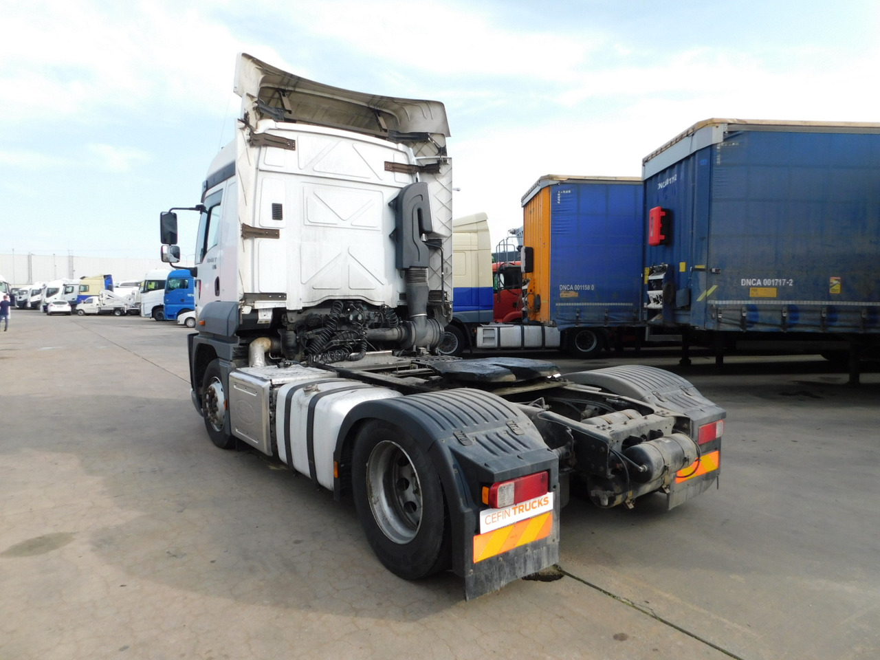 Ford 1848t 4x2 scab e6 12tx2620 - Влекач: снимка 4 Ford 1848t 4x2 scab e6 12tx2620 - Влекач: снимка 4