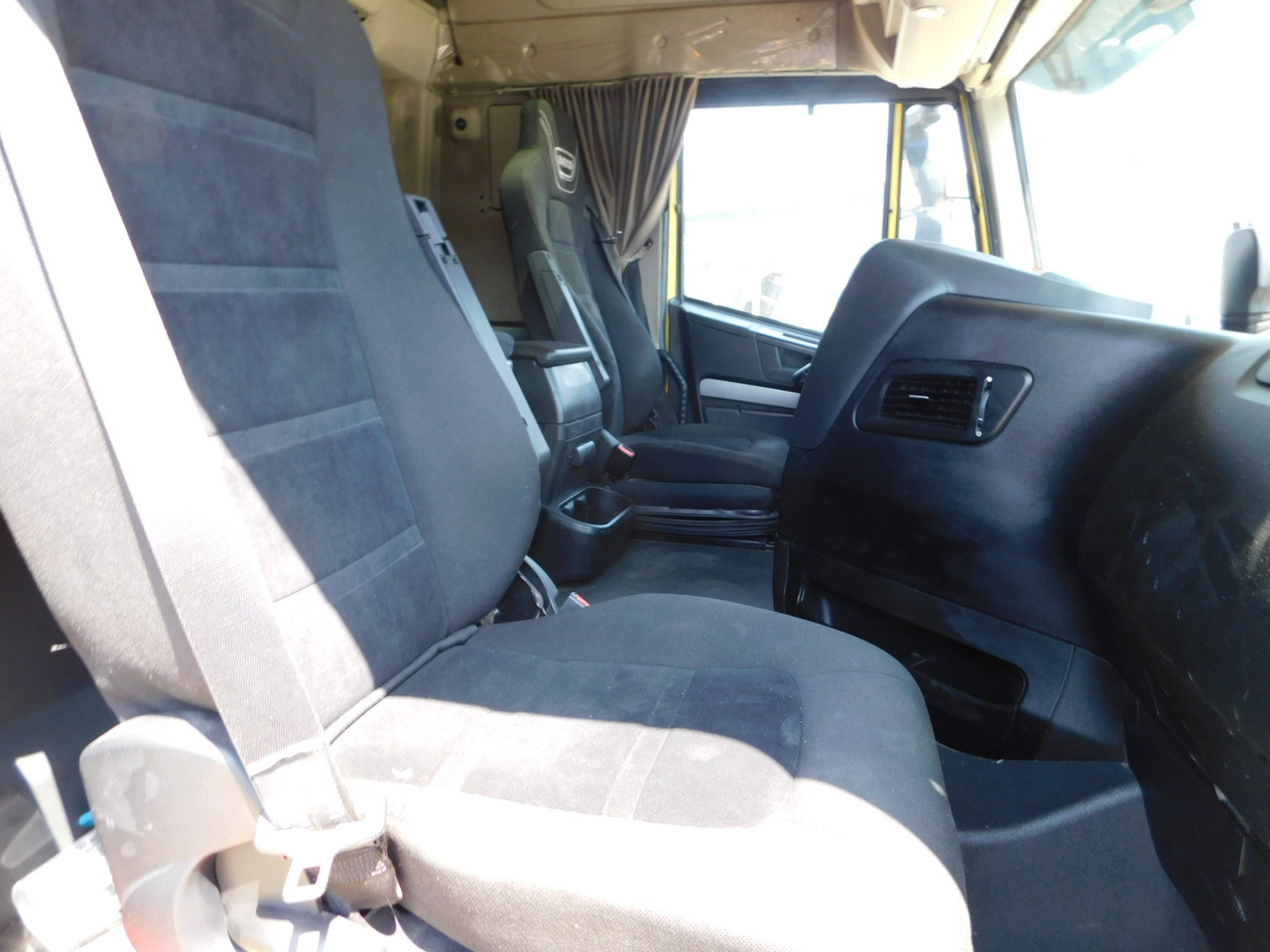 Iveco As440stp - Влекач: снимка 5 Iveco As440stp - Влекач: снимка 5
