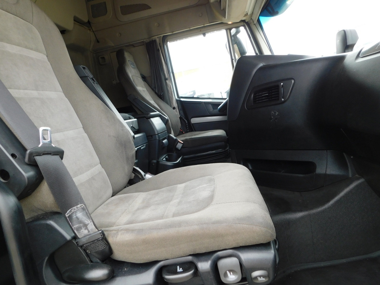 Iveco As440tp - Влекач: снимка 5 Iveco As440tp - Влекач: снимка 5