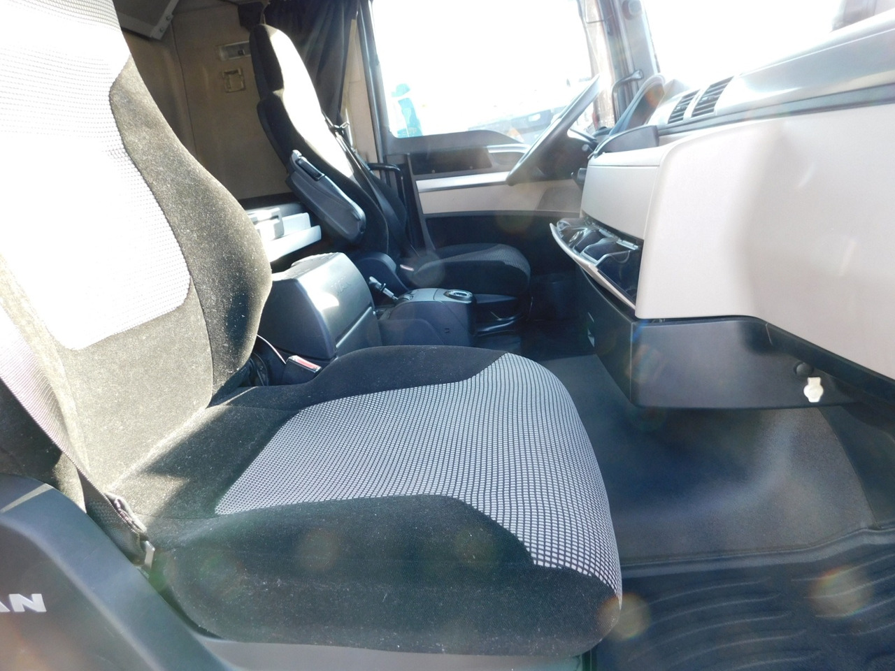 Man Tgx 18460 - Влекач: снимка 5 Man Tgx 18460 - Влекач: снимка 5