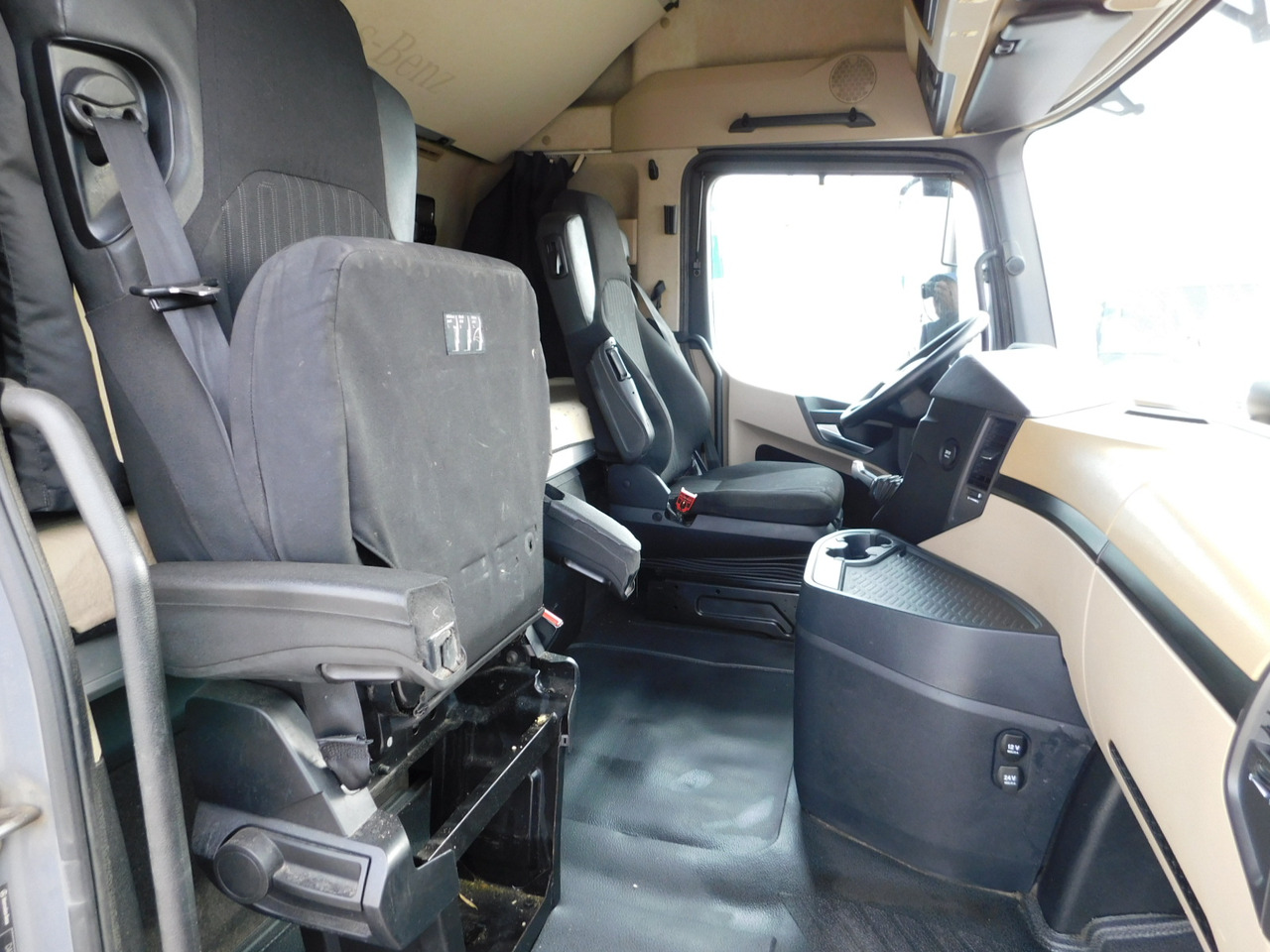 Mercedes Actros 1842 - Влекач: снимка 5 Mercedes Actros 1842 - Влекач: снимка 5