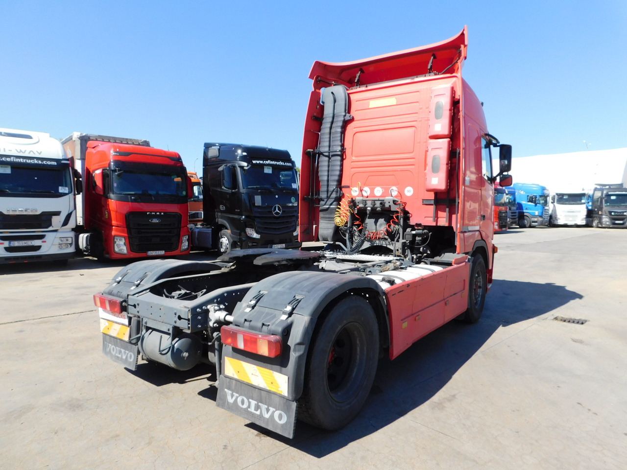 Volvo Fh 12 420 fh42 tb - Влекач: снимка 3 Volvo Fh 12 420 fh42 tb - Влекач: снимка 3