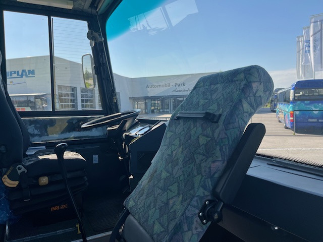 NEOPLAN N316 Ü - Koferenz-, Ausstellungsbus - Wohnmobil - Автобус: снимка 5 NEOPLAN N316 Ü - Koferenz-, Ausstellungsbus - Wohnmobil - Автобус: снимка 5