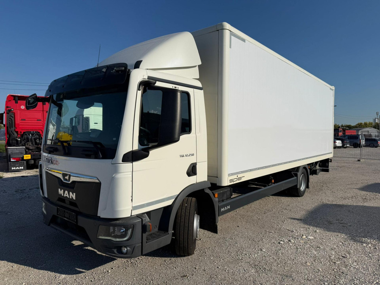 MAN TGL 12.250 4x2 BL Euro6 Klima AHK Luftfeder - Лекотоварен автомобил фургон: снимка 1 MAN TGL 12.250 4x2 BL Euro6 Klima AHK Luftfeder - Лекотоварен автомобил фургон: снимка 1