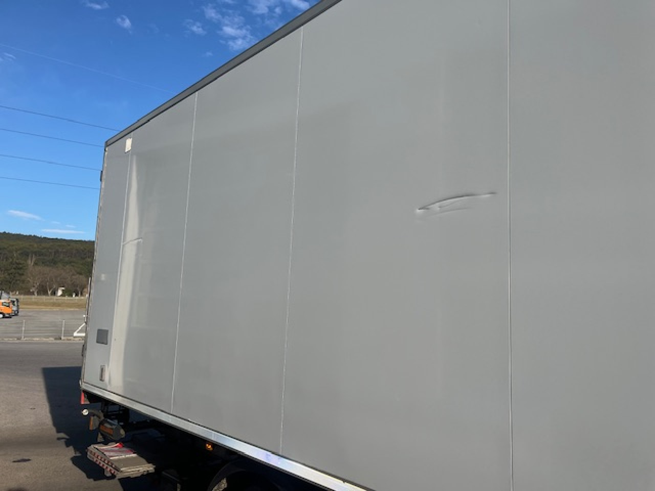 MAN TGM 15.290 4x2 LL Tiefkühler ATP möglich Euro6 - Хладилен бус: снимка 3 MAN TGM 15.290 4x2 LL Tiefkühler ATP möglich Euro6 - Хладилен бус: снимка 3