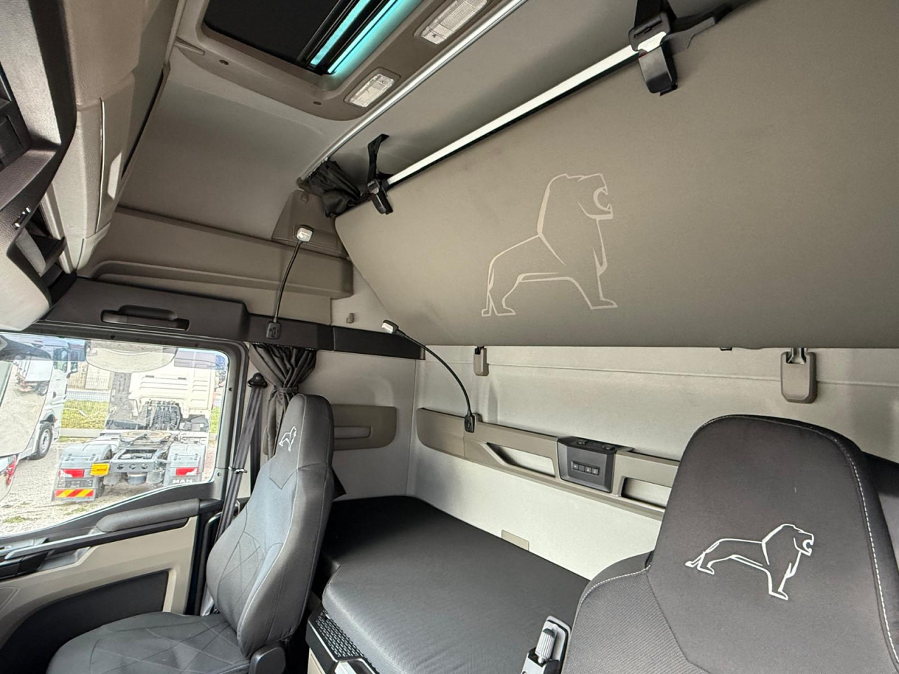 MAN TGX 18.510 4x2 BL SA Euro6 Retarder Klima ZV - Влекач: снимка 3 MAN TGX 18.510 4x2 BL SA Euro6 Retarder Klima ZV - Влекач: снимка 3