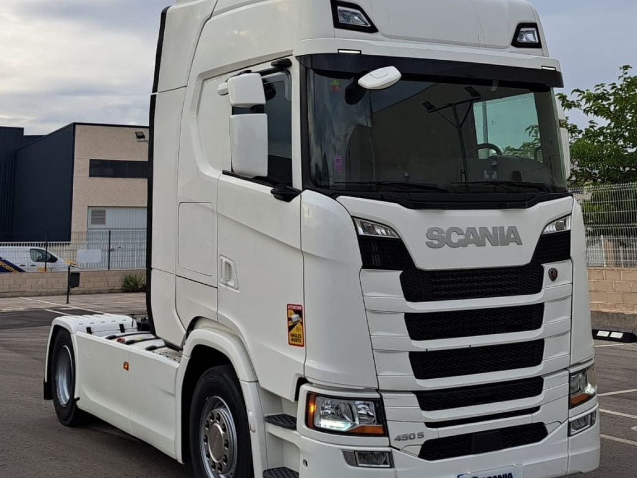 Scania UVES01240224 - Влекач: снимка 1 Scania UVES01240224 - Влекач: снимка 1