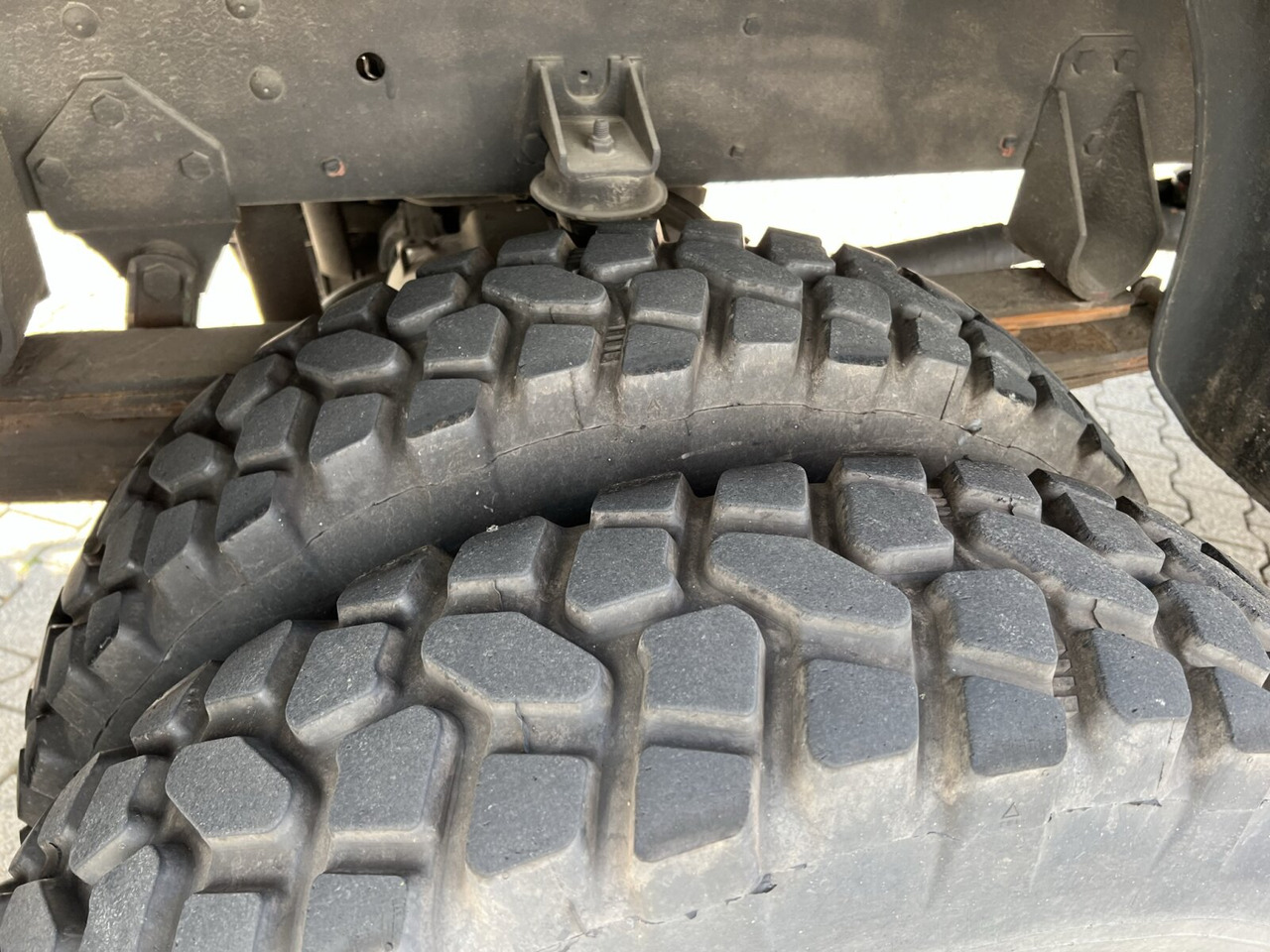 110-17 AW 4x4 110-17 AW 4x4, Ex-, Küche - Камион с брезент: снимка 4 110-17 AW 4x4 110-17 AW 4x4, Ex-, Küche - Камион с брезент: снимка 4