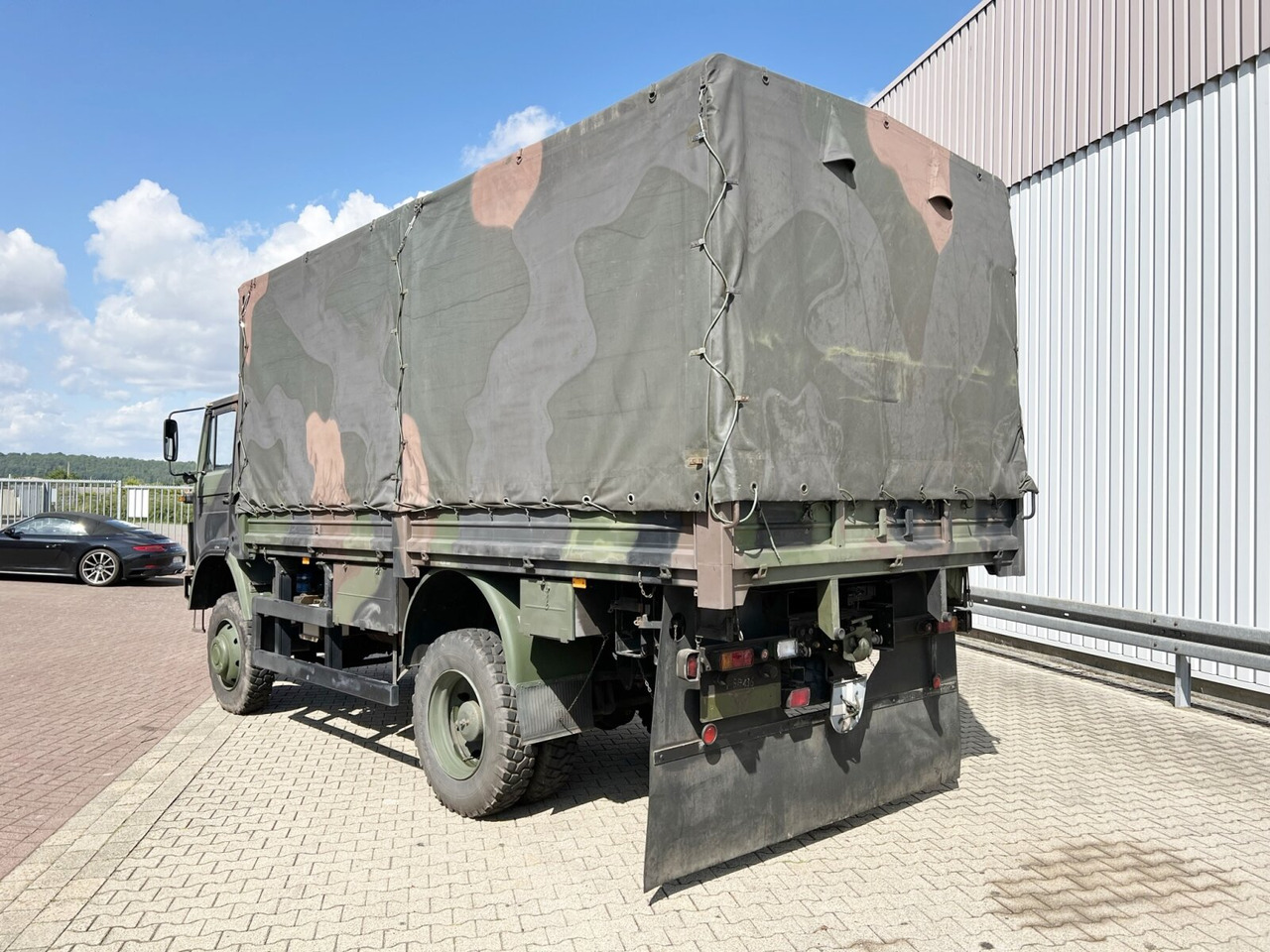 Камион с брезент 110-17 AW 4x4 110-17 AW 4x4, Ex-, Küche: снимка 11