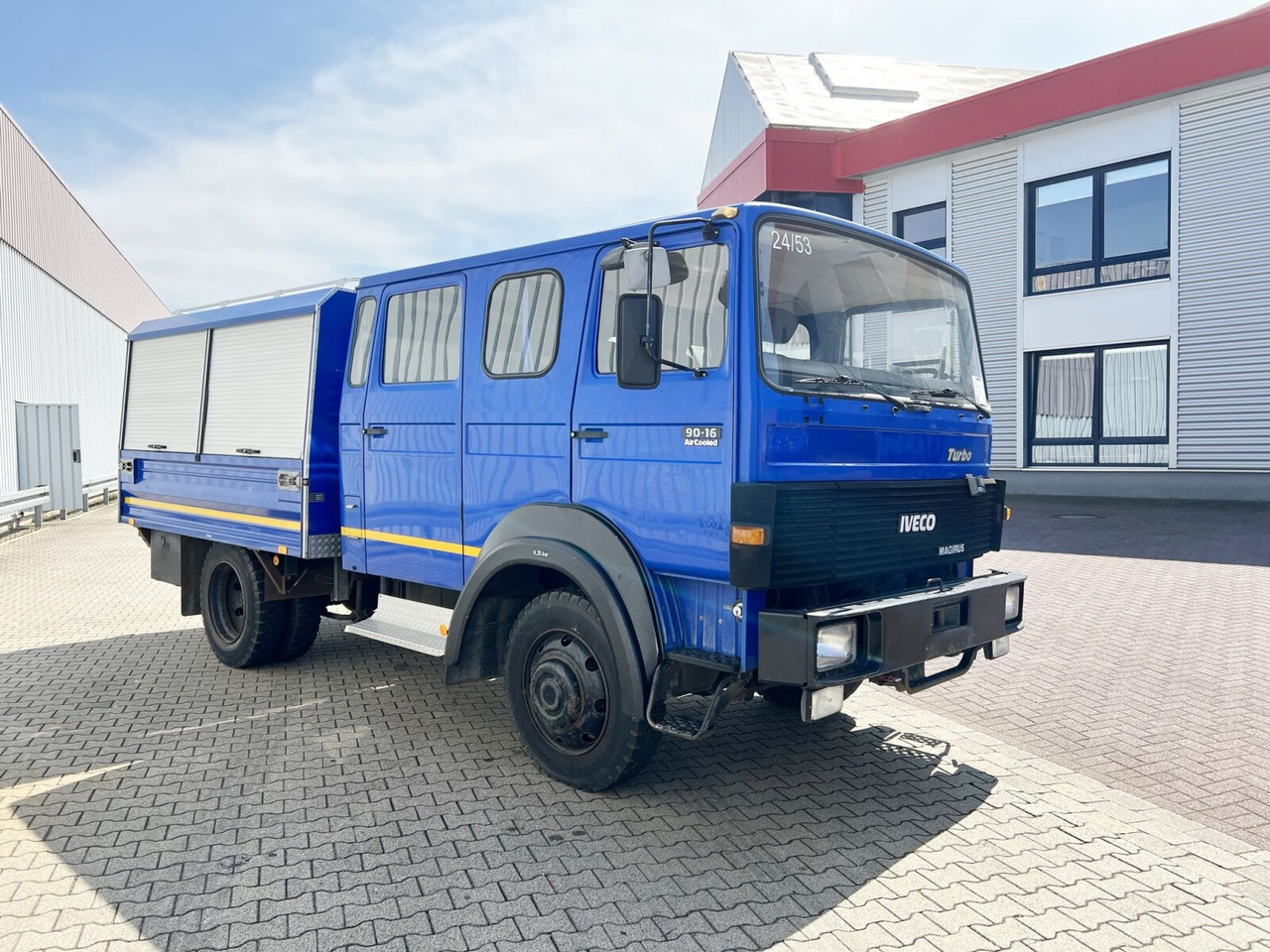 Пожарна кола 90-16 AW 4x4 Doka 90-16 AW 4x4 Doka, Mannschaftswagen: снимка 9