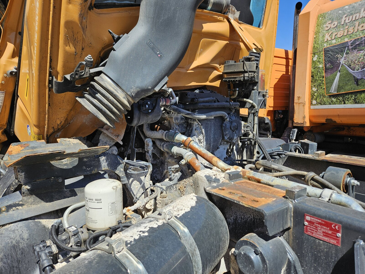 ASTRA HD9 86.50-90 8x6 ASTRA HD9 86.50-90 8x6, Unfallschaden, Cursor 13 - Шаси кабина: снимка 2 ASTRA HD9 86.50-90 8x6 ASTRA HD9 86.50-90 8x6, Unfallschaden, Cursor 13 - Шаси кабина: снимка 2