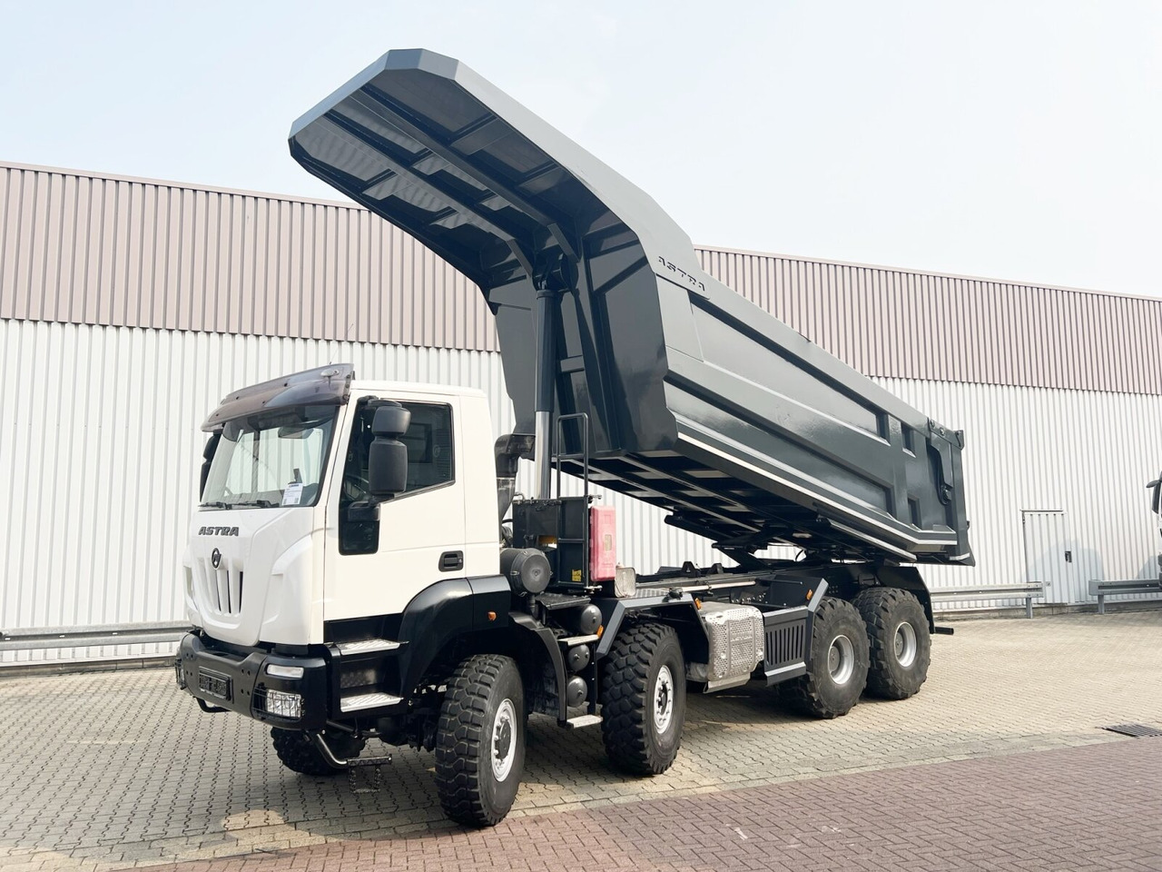 ASTRA HD9 86.56 8x6, 24m³ Mulde, Intarder ASTRA HD9 86.56 8x6, 24m³ Mulde, Intarder - Самосвал: снимка 1 ASTRA HD9 86.56 8x6, 24m³ Mulde, Intarder ASTRA HD9 86.56 8x6, 24m³ Mulde, Intarder - Самосвал: снимка 1