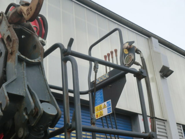 AT260S31Y/P 6x2 AT260S31Y/P 6x2 mit Kran Copma 150.3 - Камион с кран, Бордови камион: снимка 3 AT260S31Y/P 6x2 AT260S31Y/P 6x2 mit Kran Copma 150.3 - Камион с кран, Бордови камион: снимка 3