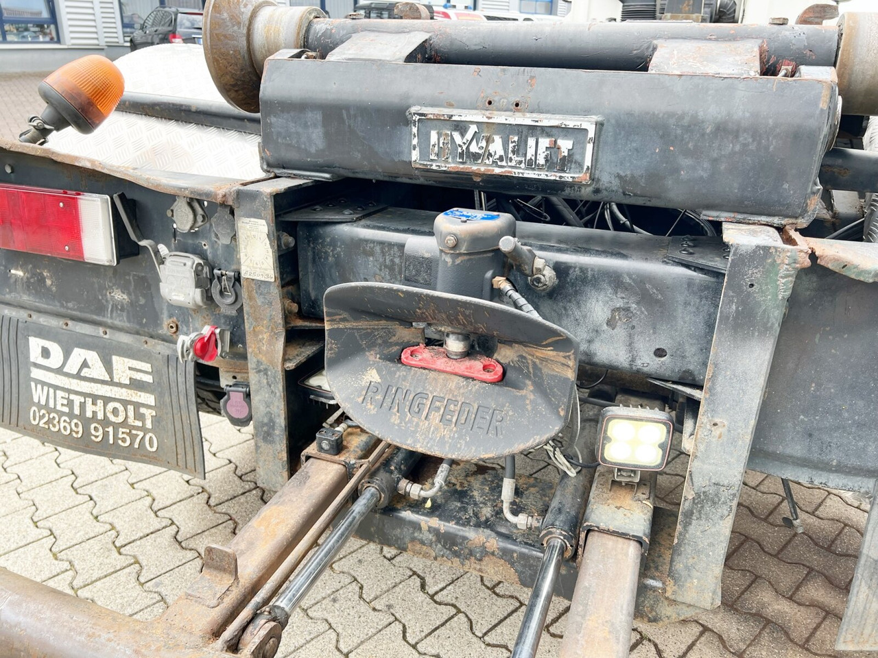 DAF CF 85.460 6x2 CF 85.460 6x2, Lenk-/Liftachse - Мултилифт с кука камион: снимка 4 DAF CF 85.460 6x2 CF 85.460 6x2, Lenk-/Liftachse - Мултилифт с кука камион: снимка 4