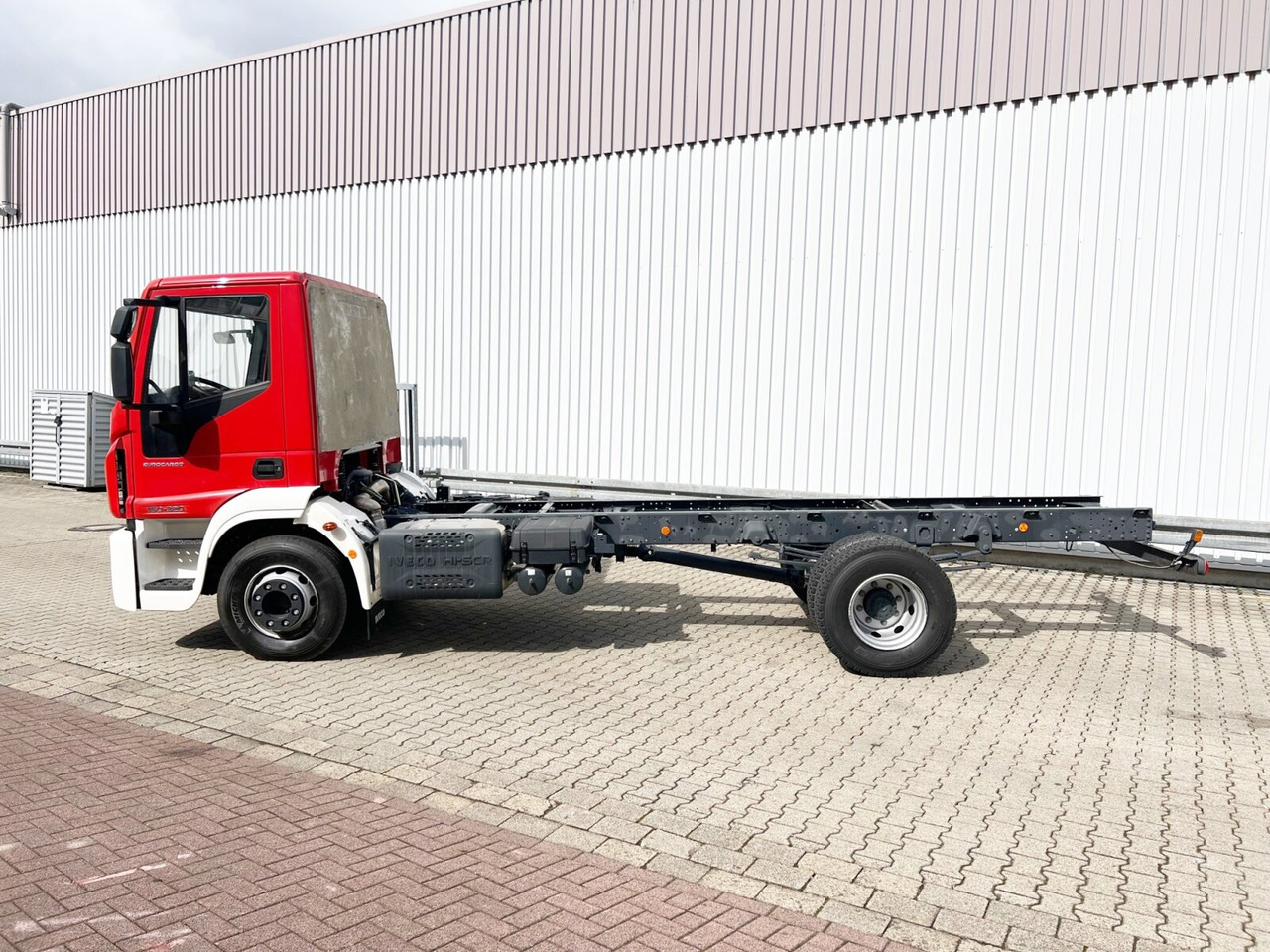 Нови Шаси кабина EuroCargo ML160E32 4x2 EuroCargo ML160E32 4x2, 5x Vorhanden!: снимка 12