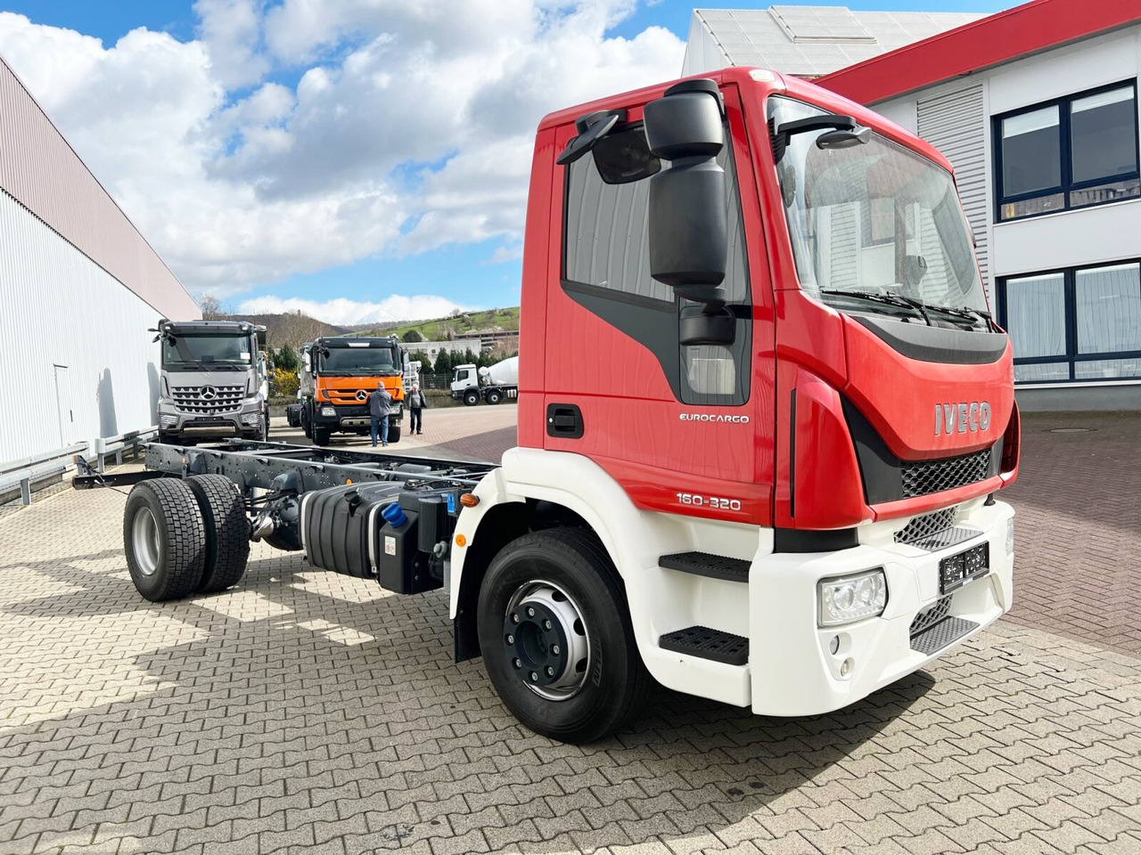 Нови Шаси кабина EuroCargo ML160E32 4x2 EuroCargo ML160E32 4x2, 5x Vorhanden!: снимка 8