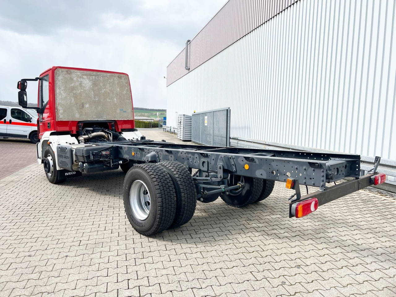 Нови Шаси кабина EuroCargo ML160E32 4x2 EuroCargo ML160E32 4x2, 5x Vorhanden!: снимка 11