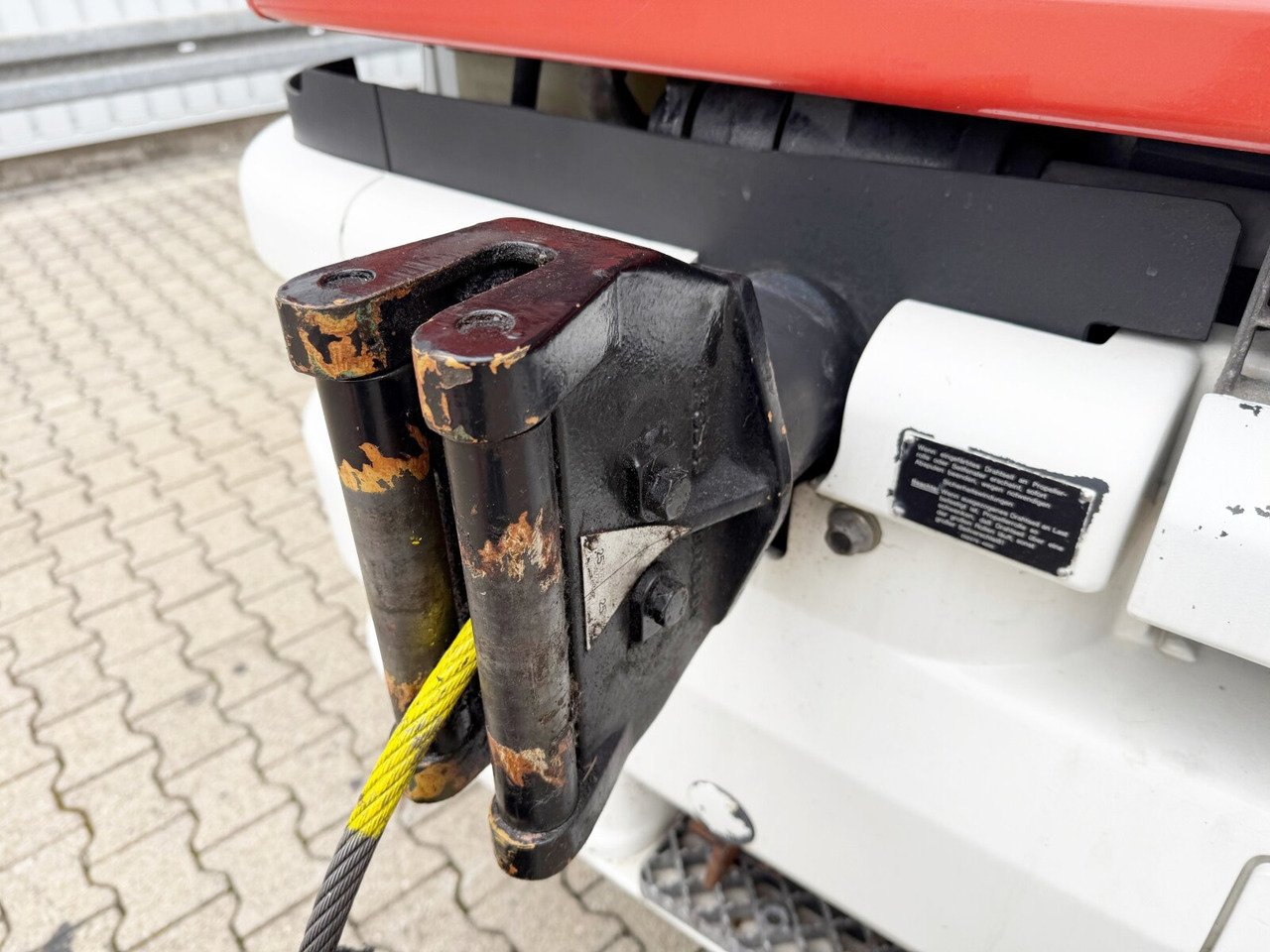 Мултилифт с кука камион, Камион с кран EuroTech 240E38 6x2-4 EuroTech 240E38 6x2-4, Lift-/Lenkachse, Seilwinde, Kran Hiab 100: снимка 15