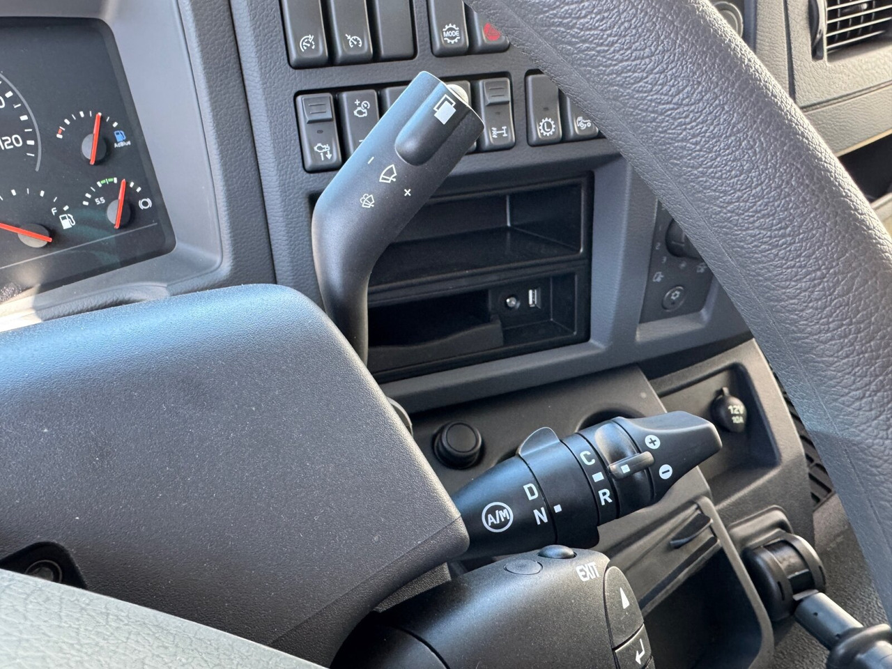 FL 280 4x4 FL 280 4x4, Nebenantrieb - Шаси кабина: снимка 4 FL 280 4x4 FL 280 4x4, Nebenantrieb - Шаси кабина: снимка 4