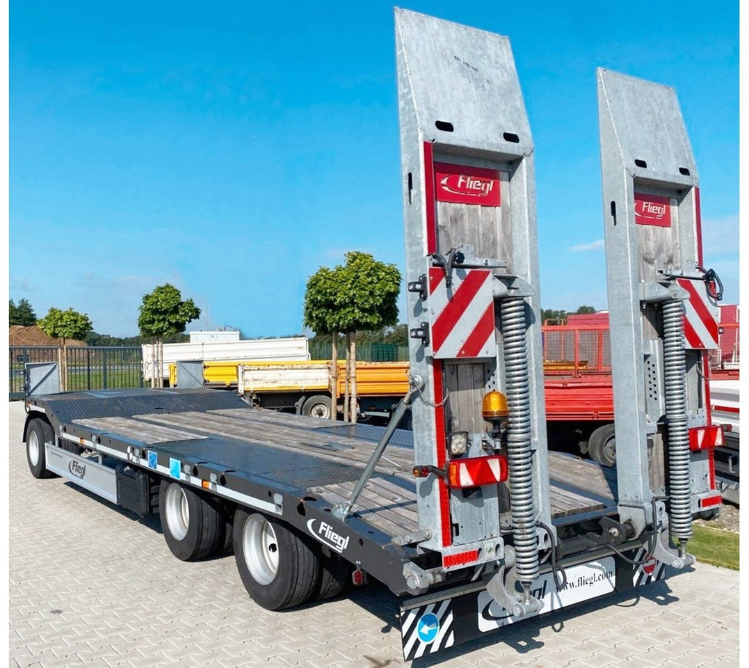 Fliegl DTS-S 300 DTS-S 300, verbreiterbar auf 3,05m - Нискорамна площадка ремарке: снимка 4 Fliegl DTS-S 300 DTS-S 300, verbreiterbar auf 3,05m - Нискорамна площадка ремарке: снимка 4
