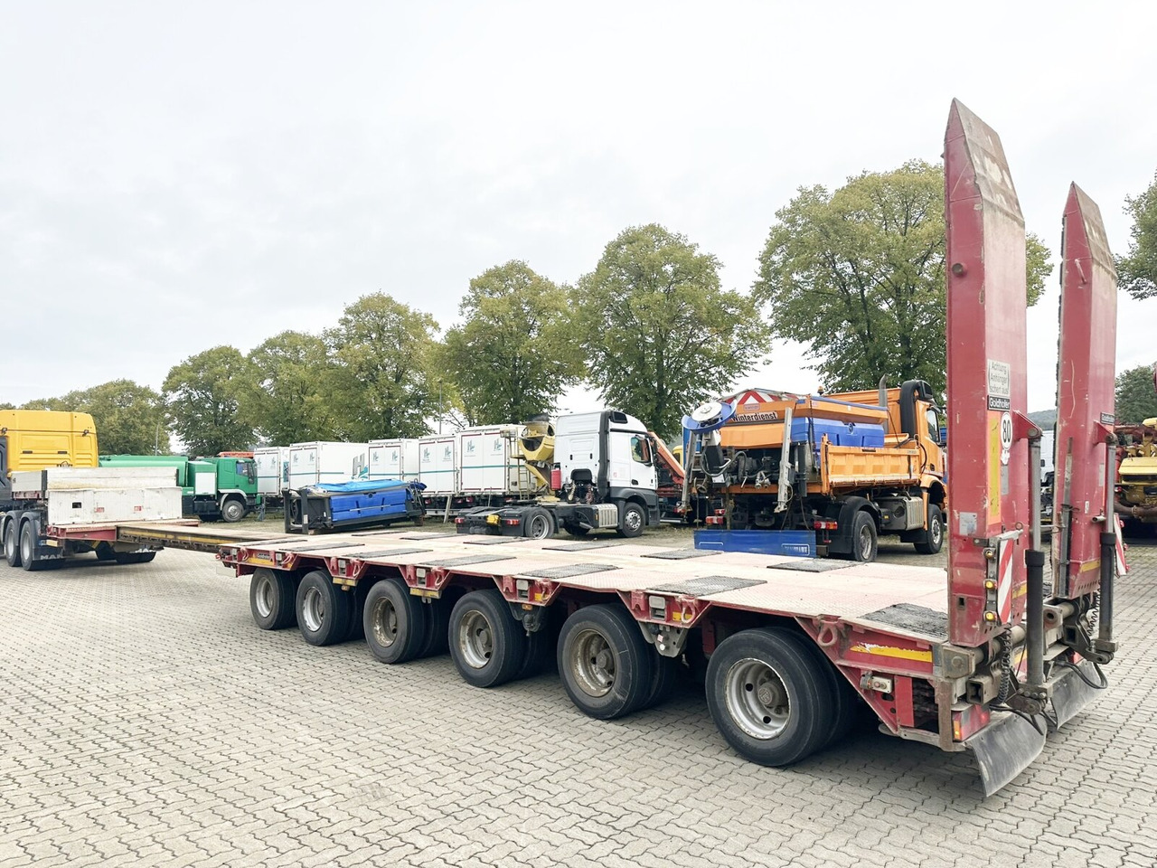 Goldhofer STZ L 6-67/80 A STZ-L 6-67/80 A, 6 Achsen, 86.000kg Ges.-Gew. - Нискорамна площадка полуремарке: снимка 2 Goldhofer STZ L 6-67/80 A STZ-L 6-67/80 A, 6 Achsen, 86.000kg Ges.-Gew. - Нискорамна площадка полуремарке: снимка 2