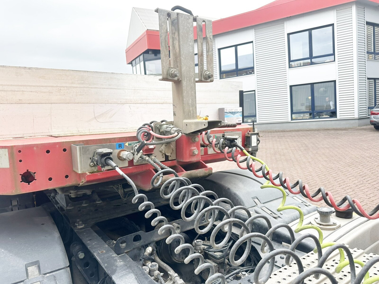 Goldhofer STZ L 6-67/80 A STZ-L 6-67/80 A, 6 Achsen, 86.000kg Ges.-Gew. - Нискорамна площадка полуремарке: снимка 5 Goldhofer STZ L 6-67/80 A STZ-L 6-67/80 A, 6 Achsen, 86.000kg Ges.-Gew. - Нискорамна площадка полуремарке: снимка 5