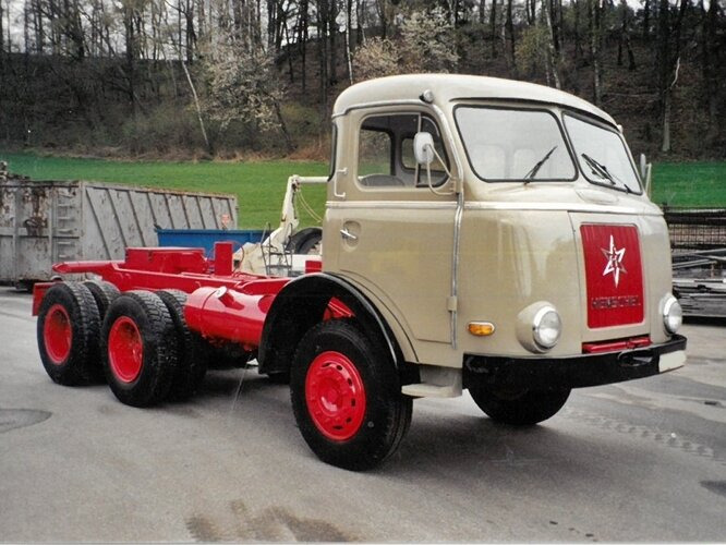 HENSCHEL HS 20 TS 6x4 HENSCHEL HS 20 TS 6x4 - Самосвал камион: снимка 2 HENSCHEL HS 20 TS 6x4 HENSCHEL HS 20 TS 6x4 - Самосвал камион: снимка 2