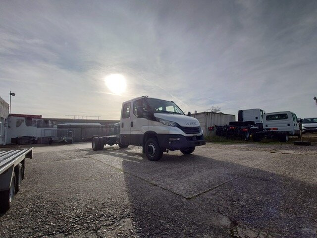 Нови Шаси кабина Iveco Daily 72C18H/P DK 4x2 Daily 72C18H/P DK 4x2, Nebenantrieb: снимка 6