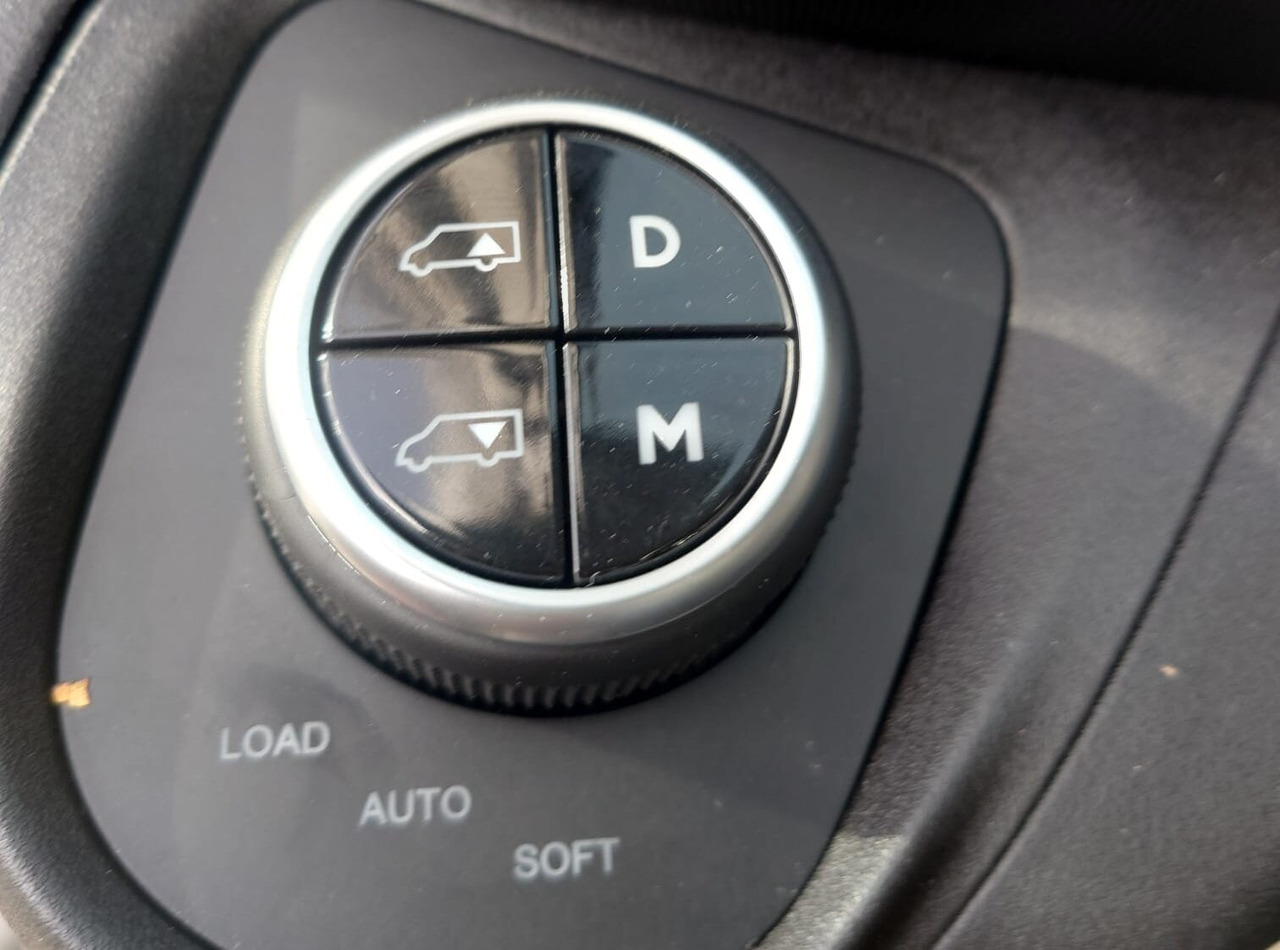 Iveco Daily 72C18H/P DK 4x2 Daily 72C18H/P DK 4x2, Nebenantrieb, Mehrfach Vorhanden! - Шаси кабина: снимка 4 Iveco Daily 72C18H/P DK 4x2 Daily 72C18H/P DK 4x2, Nebenantrieb, Mehrfach Vorhanden! - Шаси кабина: снимка 4