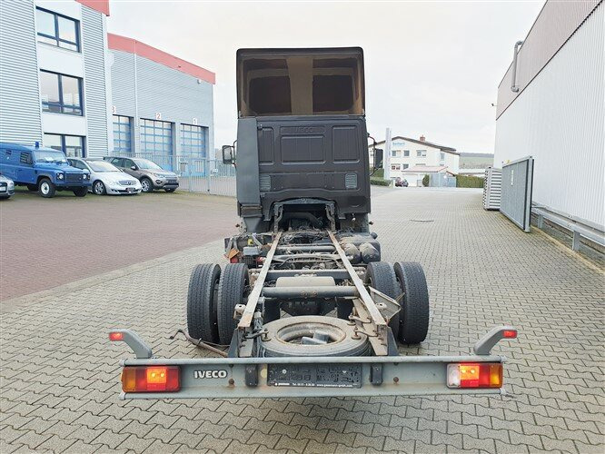 Iveco EuroCargo 75 E 17/4x2 EuroCargo 75 E 17/4x2, 6x VORHANDEN! - Шаси кабина: снимка 5 Iveco EuroCargo 75 E 17/4x2 EuroCargo 75 E 17/4x2, 6x VORHANDEN! - Шаси кабина: снимка 5