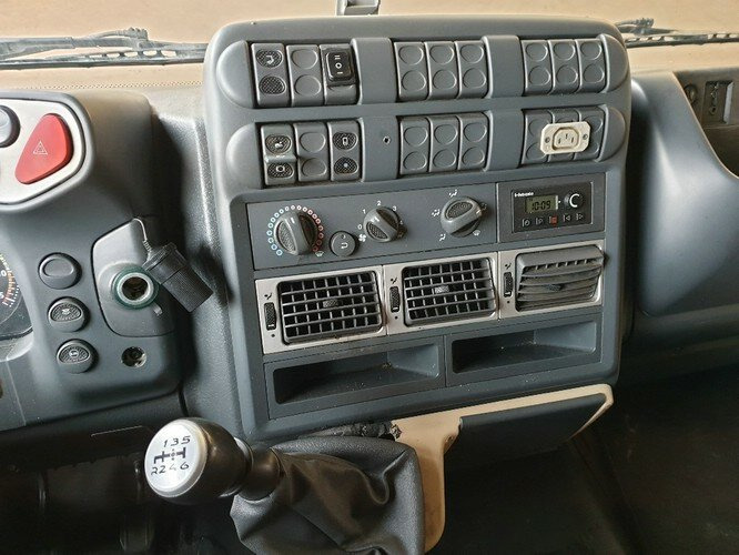 Камион с кран, Бордови камион Iveco EuroCargo 80E 18 4x2 Euro Cargo ML 80 E 18, Hiab Kran 060-2: снимка 14