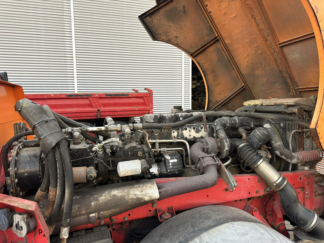 MAN 19.464 4x4 BB 19.464 4x4 BB, Schneefräse mit Separatmotor - Камион: снимка 2 MAN 19.464 4x4 BB 19.464 4x4 BB, Schneefräse mit Separatmotor - Камион: снимка 2