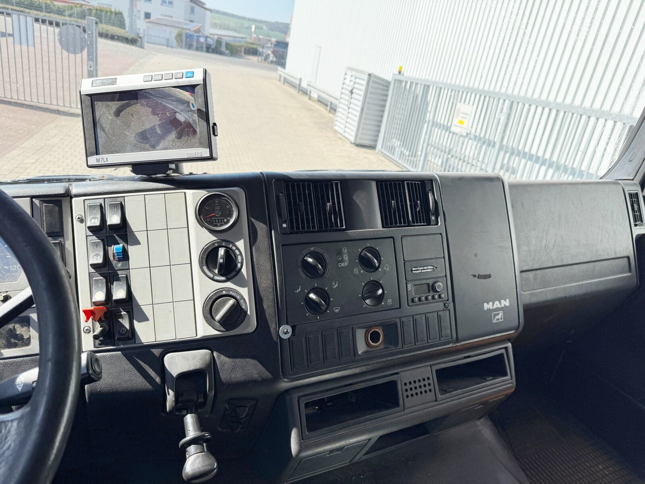 Камион MAN TGM 18.284 4x2 BL TGM 18.284 4x2 BL, Assmann Saug- und Spülwagen 9m³: снимка 6