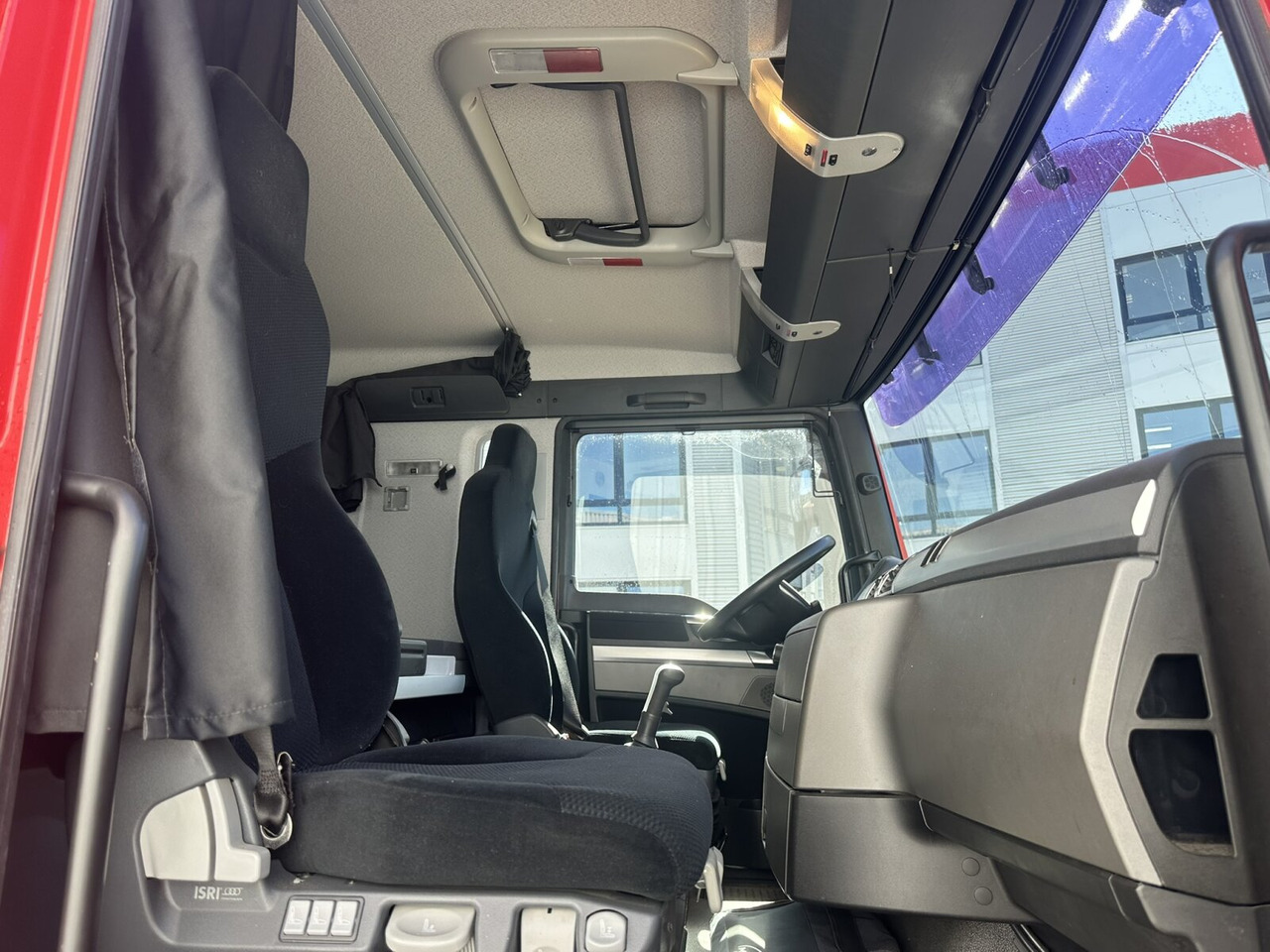 MAN TGX 18.360 4X2 LL TGX 18.360 4X2 LL, Fahrschule - Камион: снимка 5 MAN TGX 18.360 4X2 LL TGX 18.360 4X2 LL, Fahrschule - Камион: снимка 5