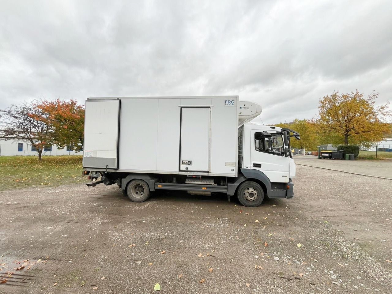 Mercedes-Benz Atego 816 4x2 Atego 816 4x2, Kühlkoffer, Trennwand, ThermoKing, LBW Sörensen - Камион: снимка 3 Mercedes-Benz Atego 816 4x2 Atego 816 4x2, Kühlkoffer, Trennwand, ThermoKing, LBW Sörensen - Камион: снимка 3