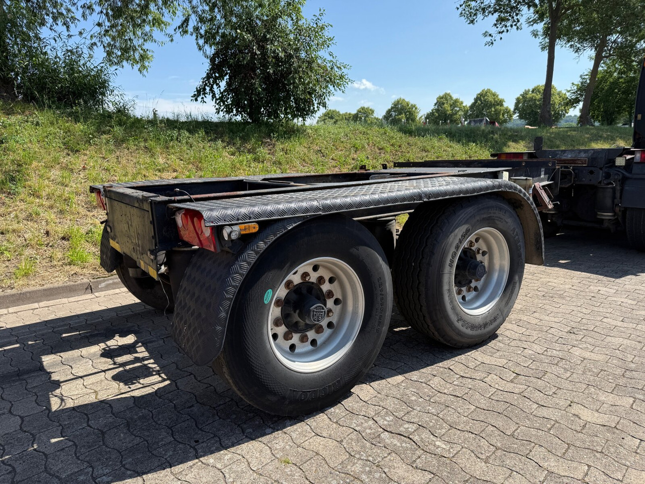 Kutzner KZA 16L Kutzner KZA 16L - Техника за слагане на асфалт: снимка 3 Kutzner KZA 16L Kutzner KZA 16L - Техника за слагане на асфалт: снимка 3