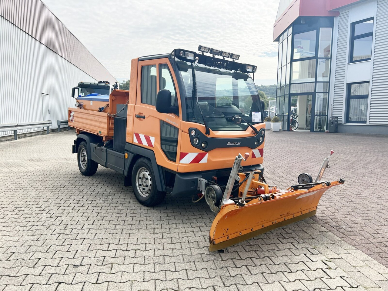 Самосвал камион, Комунална/ Специална техника M31 4x4 M31 4x4, 3-S-Kipper, Schneepflug, Streuer: снимка 9