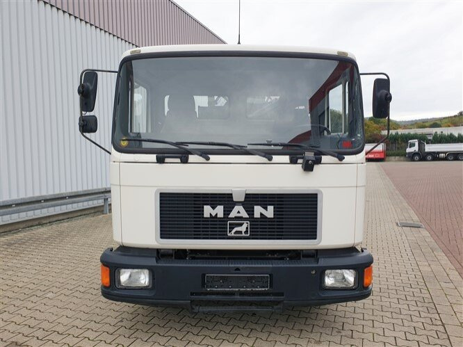 MAN 14.152 F 4x2 BB 14.152 F 4x2 BB mit Kran Hiab 060-2 - Мултилифт с кука камион, Камион с кран: снимка 3 MAN 14.152 F 4x2 BB 14.152 F 4x2 BB mit Kran Hiab 060-2 - Мултилифт с кука камион, Камион с кран: снимка 3