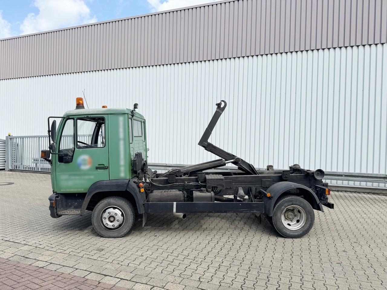 Мултилифт с кука камион MAN LE 8.150 4x2 BB LE 8.150 4x2 BB, City-Abroller, Winterdienstausstattung: снимка 13