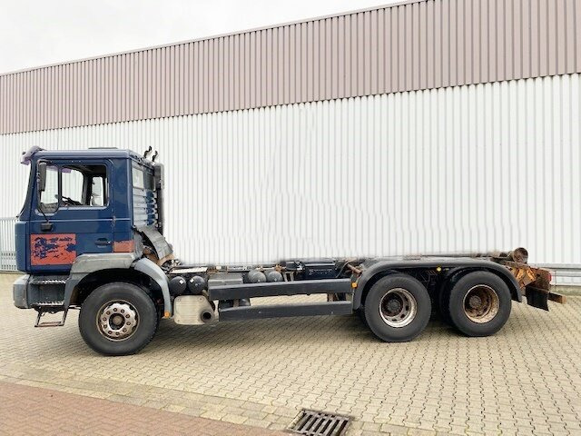 MAN T40 26.364/414 6x4, 6-Zylinder T40 26.364/414 6x4, 6-Zylinder - Шаси кабина: снимка 5 MAN T40 26.364/414 6x4, 6-Zylinder T40 26.364/414 6x4, 6-Zylinder - Шаси кабина: снимка 5